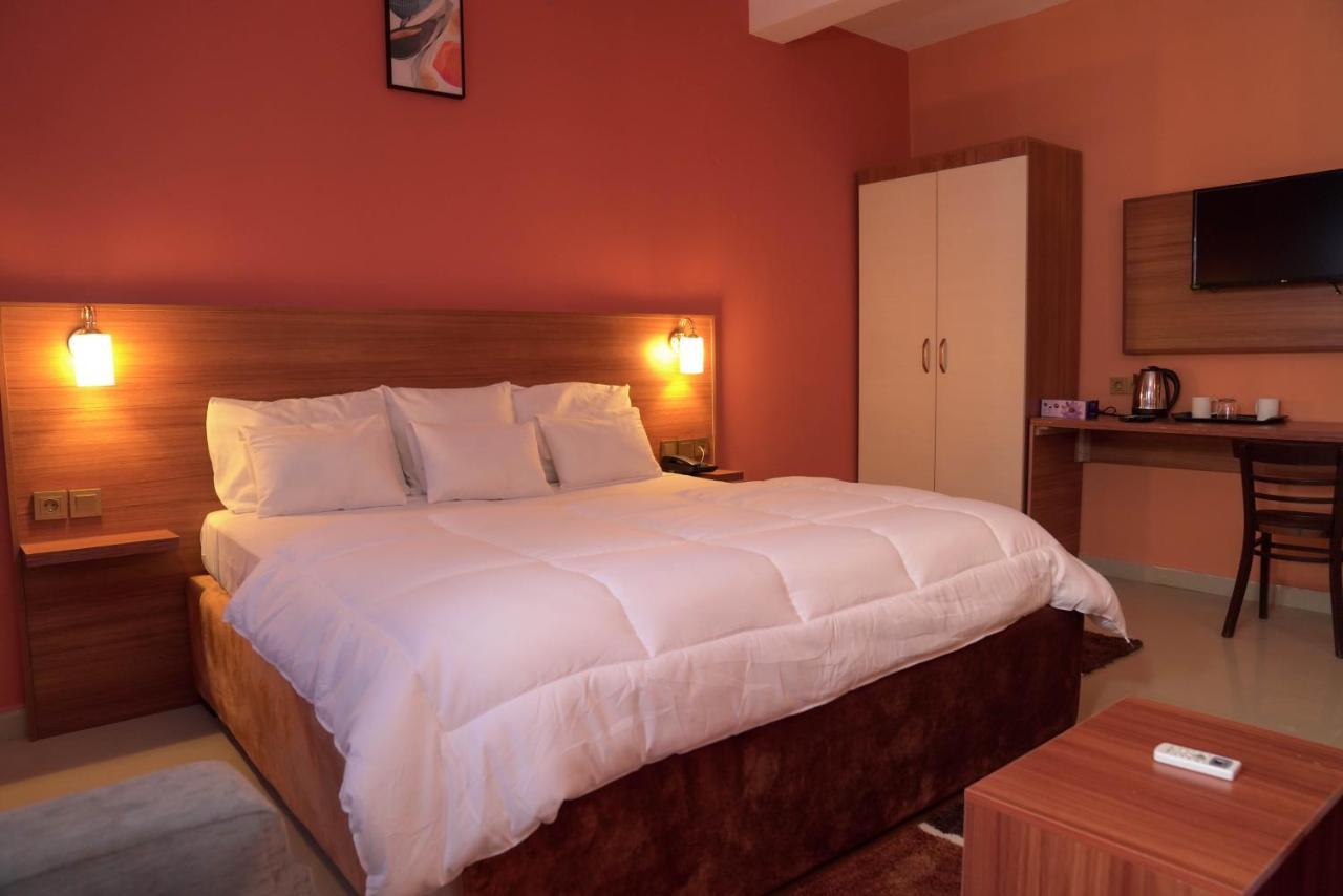 Dialali Hotel Nouakchott Dış mekan fotoğraf