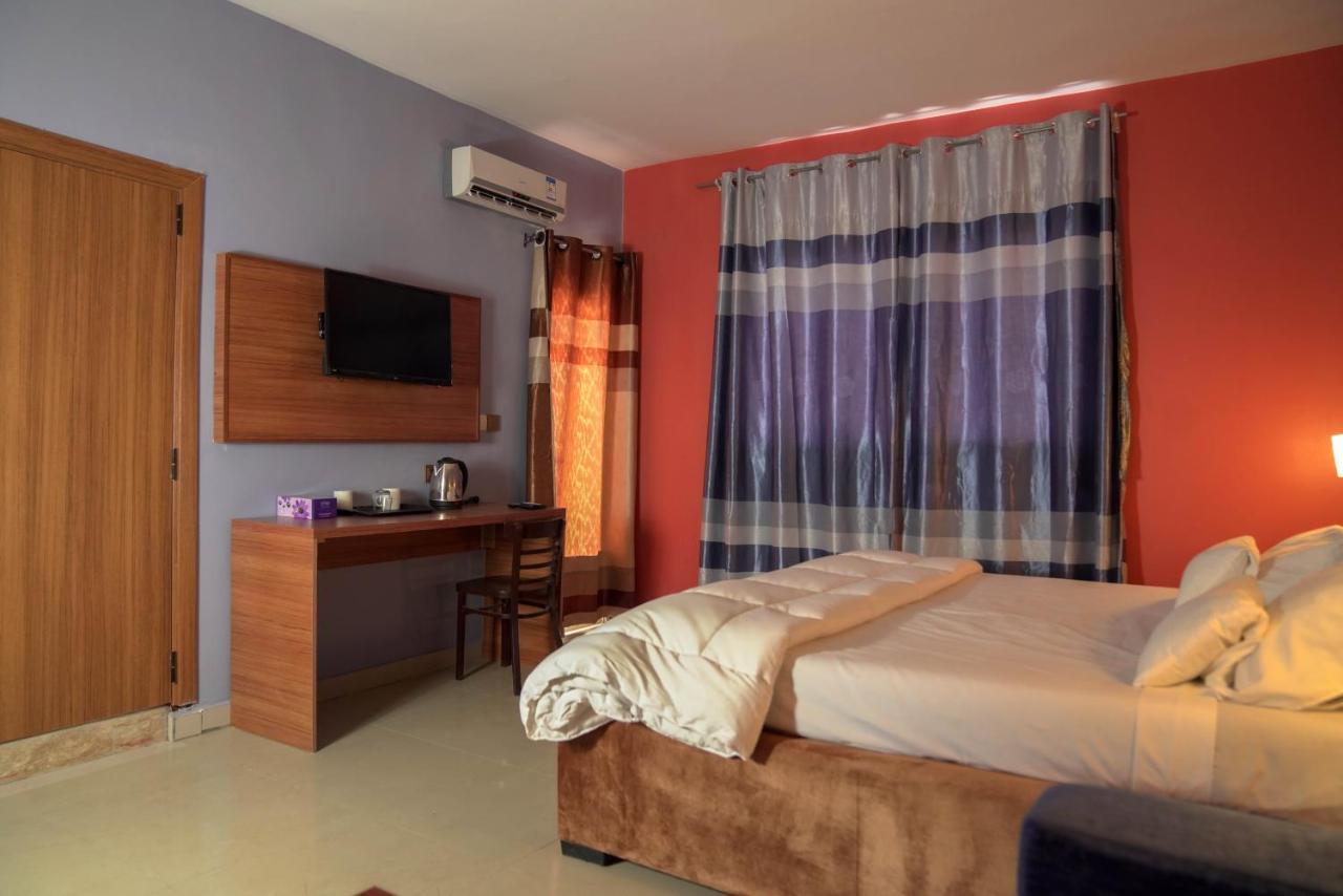 Dialali Hotel Nouakchott Dış mekan fotoğraf