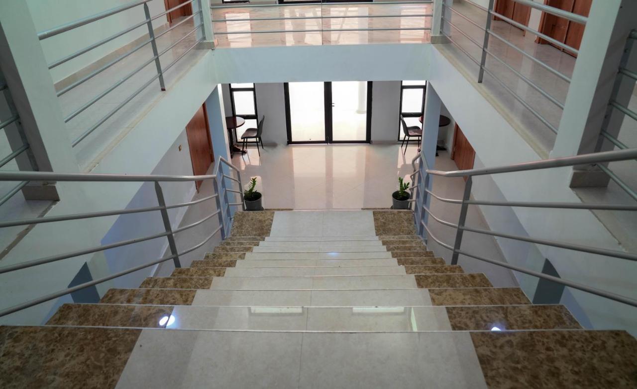 Dialali Hotel Nouakchott Dış mekan fotoğraf