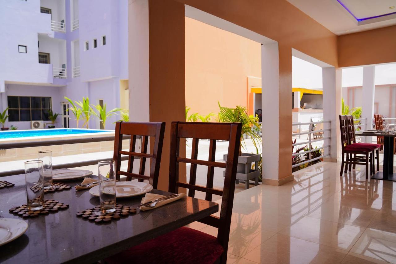 Dialali Hotel Nouakchott Dış mekan fotoğraf