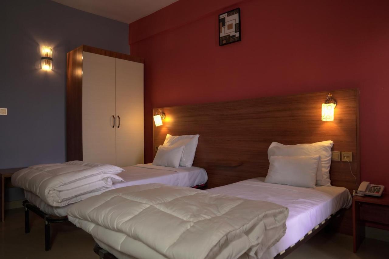 Dialali Hotel Nouakchott Dış mekan fotoğraf