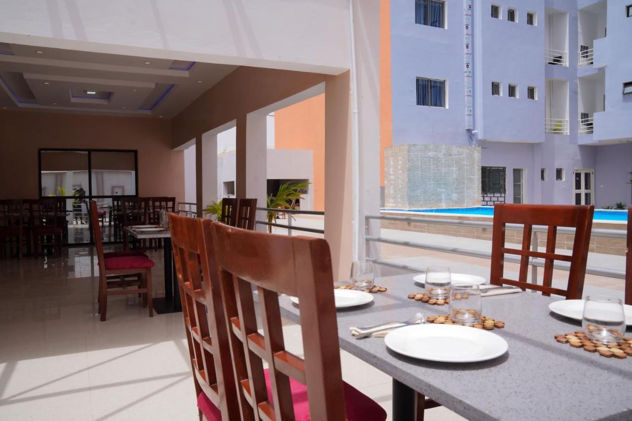Dialali Hotel Nouakchott Dış mekan fotoğraf